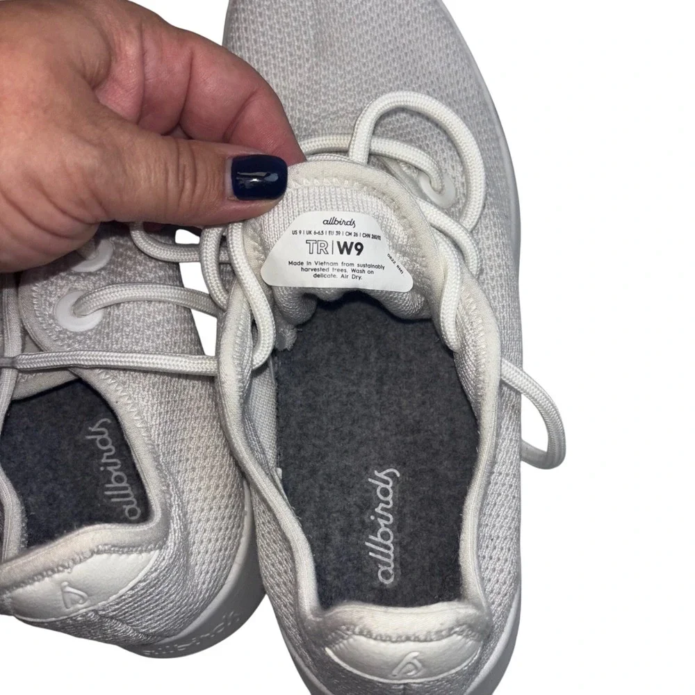 allbirds | Womens‎ Tree Runners | Size 9 US 39.5 EU | White Lightweight Running